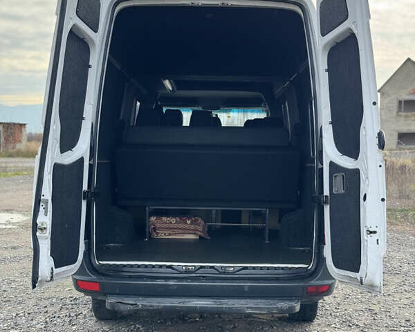 Білий Мерседес Sprinter, об'ємом двигуна 2.1 л та пробігом 507 тис. км за 29500 $, фото 10 на Automoto.ua