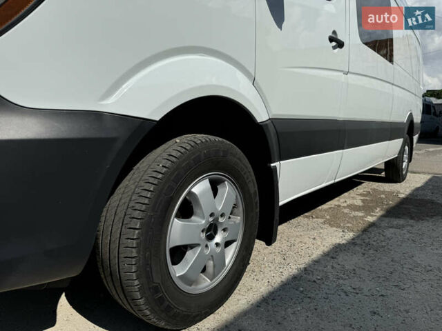 Мерседес Sprinter 2018 в Николаеве на Automoto.ua Белый Мерседес Sprinter, объемом двигателя 3 л и пробегом 250 тыс. км за 37000 $, фото 45 на Automoto.ua