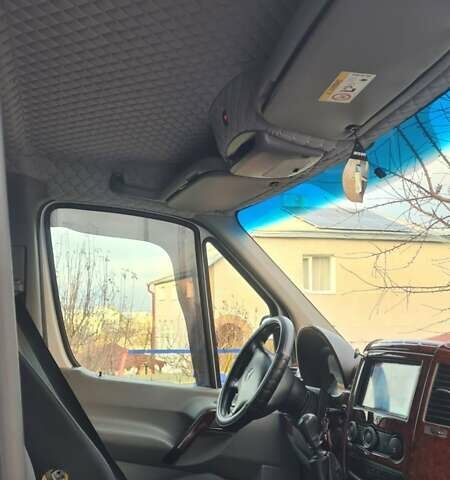 Белый Мерседес Sprinter, объемом двигателя 2.1 л и пробегом 495 тыс. км за 26999 $, фото 14 на Automoto.ua