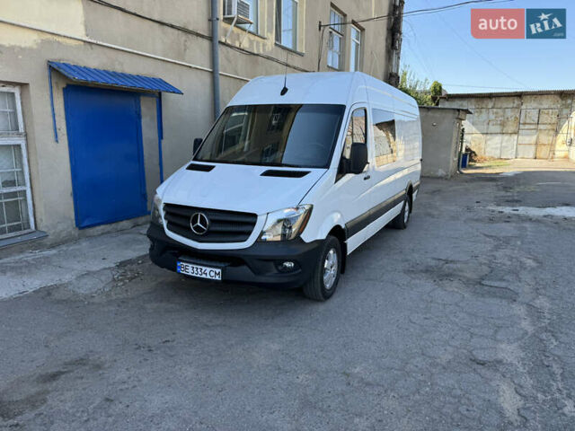 Мерседес Sprinter 2018 в Николаеве на Automoto.ua Белый Мерседес Sprinter, объемом двигателя 3 л и пробегом 250 тыс. км за 37000 $, фото 5 на Automoto.ua