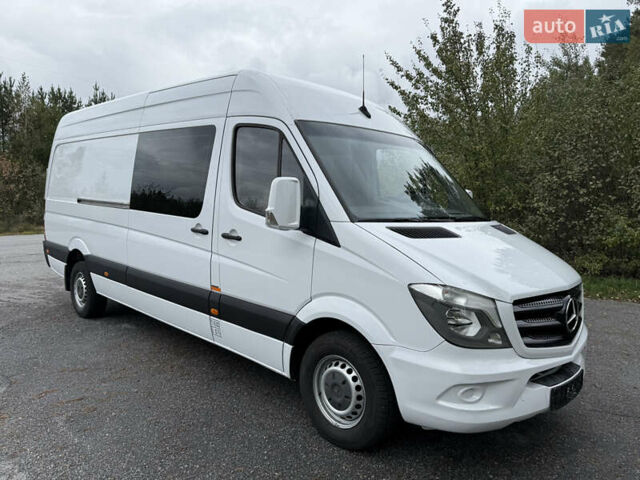 Белый Мерседес Sprinter, объемом двигателя 3 л и пробегом 227 тыс. км за 32900 $, фото 1 на Automoto.ua