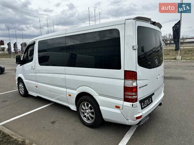 Белый Мерседес Sprinter, объемом двигателя 3 л и пробегом 30 тыс. км за 62500 $, фото 7 на Automoto.ua