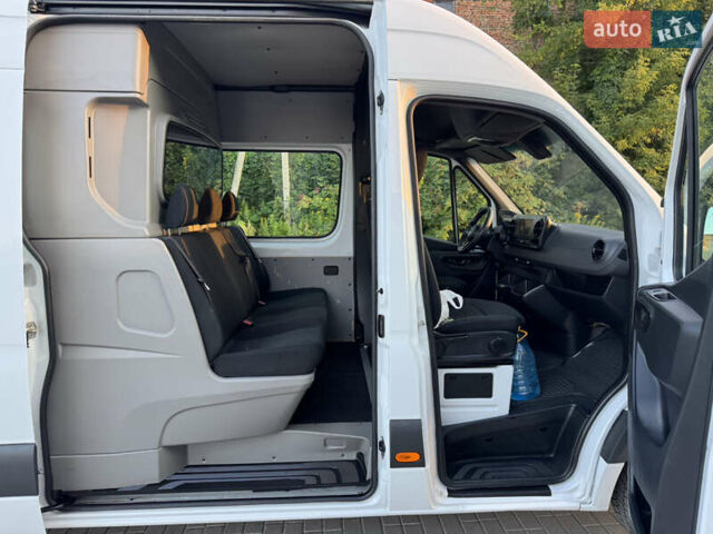 Белый Мерседес Sprinter, объемом двигателя 2.14 л и пробегом 152 тыс. км за 30000 $, фото 9 на Automoto.ua