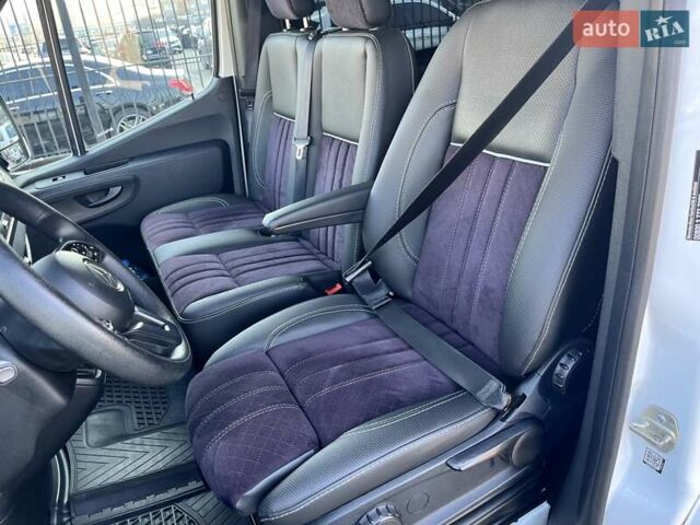 Білий Мерседес Sprinter, об'ємом двигуна 2.1 л та пробігом 293 тис. км за 29500 $, фото 10 на Automoto.ua