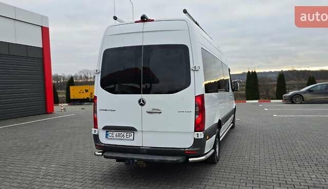 Белый Мерседес Sprinter, объемом двигателя 2.2 л и пробегом 600 тыс. км за 33000 $, фото 11 на Automoto.ua
