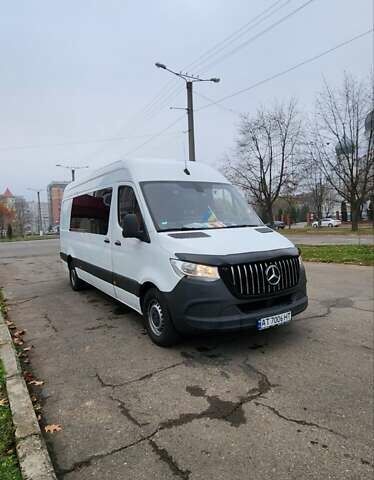 Белый Мерседес Sprinter, объемом двигателя 2.14 л и пробегом 422 тыс. км за 30700 $, фото 12 на Automoto.ua