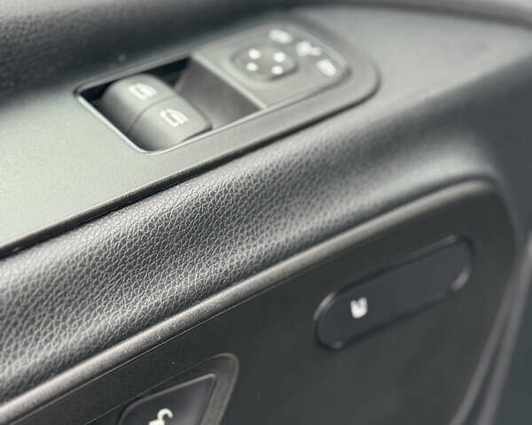 Білий Мерседес Sprinter, об'ємом двигуна 2.14 л та пробігом 526 тис. км за 36499 $, фото 20 на Automoto.ua