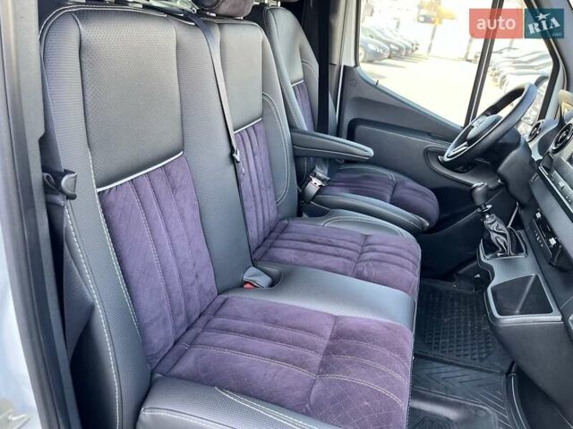 Білий Мерседес Sprinter, об'ємом двигуна 2.1 л та пробігом 293 тис. км за 29500 $, фото 16 на Automoto.ua