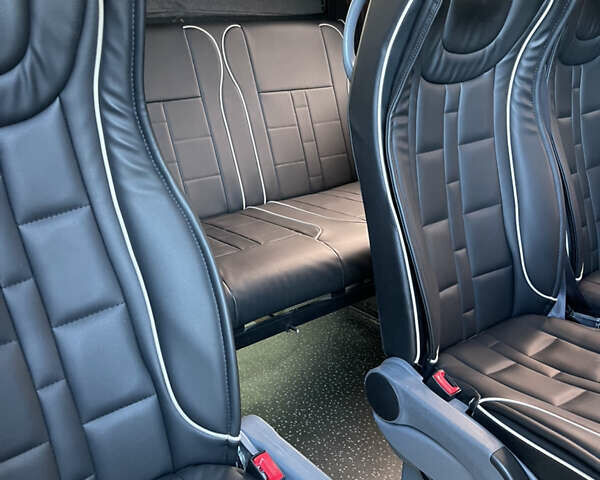 Белый Мерседес Sprinter, объемом двигателя 2.2 л и пробегом 333 тыс. км за 29000 $, фото 17 на Automoto.ua