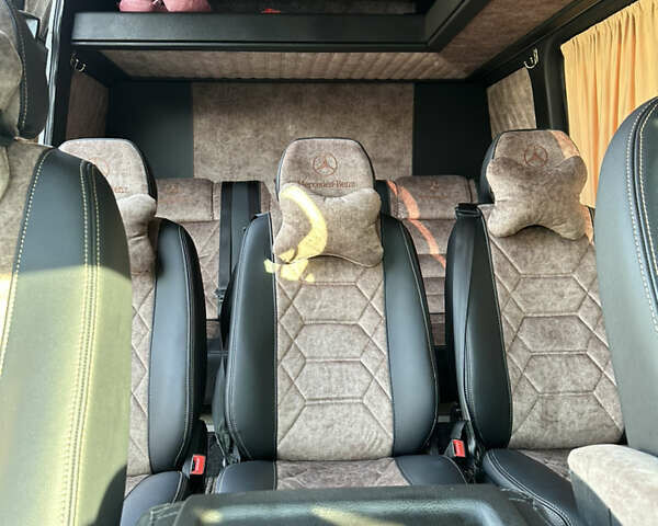 Белый Мерседес Sprinter, объемом двигателя 0 л и пробегом 750 тыс. км за 35000 $, фото 8 на Automoto.ua
