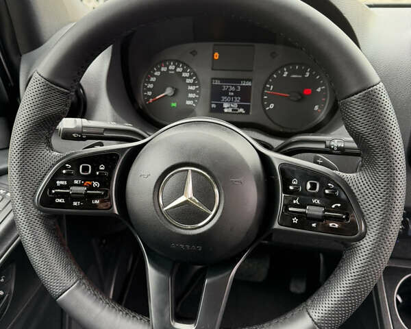 Белый Мерседес Sprinter, объемом двигателя 2.14 л и пробегом 350 тыс. км за 35900 $, фото 18 на Automoto.ua