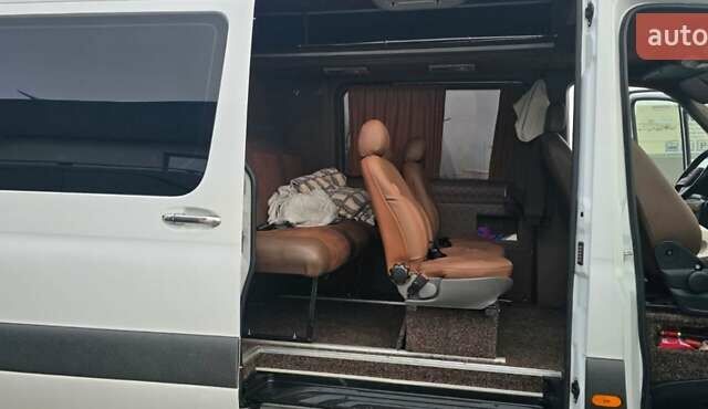 Белый Мерседес Sprinter, объемом двигателя 2.2 л и пробегом 600 тыс. км за 33000 $, фото 26 на Automoto.ua