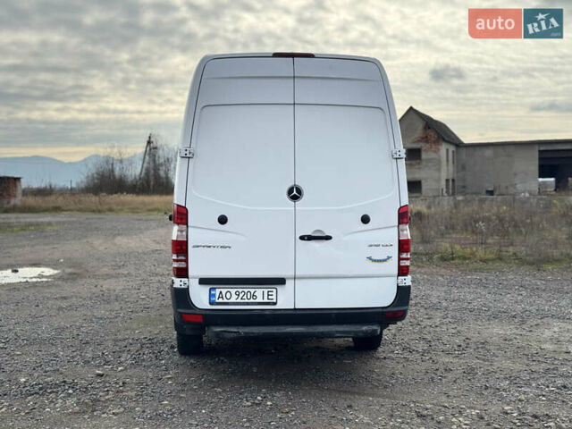 Білий Мерседес Sprinter, об'ємом двигуна 2.1 л та пробігом 507 тис. км за 29500 $, фото 6 на Automoto.ua