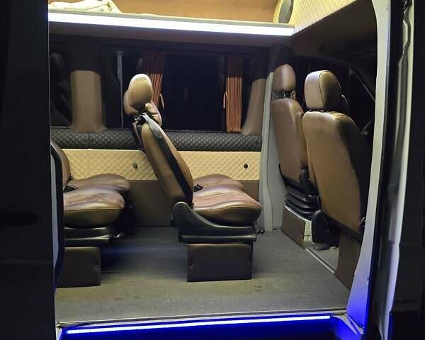 Белый Мерседес Sprinter, объемом двигателя 2.2 л и пробегом 633 тыс. км за 26500 $, фото 19 на Automoto.ua