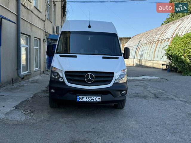 Мерседес Sprinter 2018 в Николаеве на Automoto.ua Белый Мерседес Sprinter, объемом двигателя 3 л и пробегом 250 тыс. км за 37000 $, фото 6 на Automoto.ua