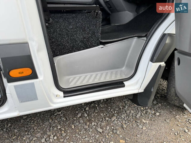Білий Мерседес Sprinter, об'ємом двигуна 2.1 л та пробігом 507 тис. км за 29500 $, фото 22 на Automoto.ua