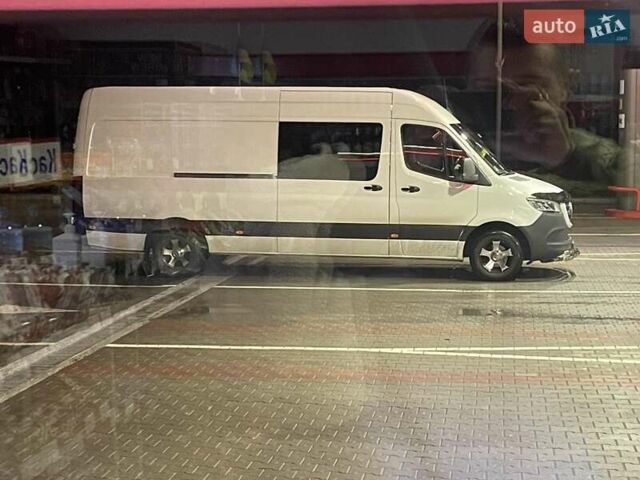 Белый Мерседес Sprinter, объемом двигателя 3 л и пробегом 509 тыс. км за 41500 $, фото 3 на Automoto.ua