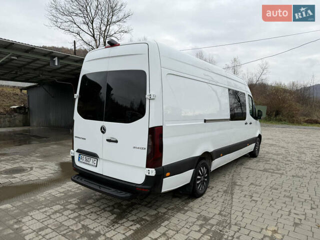 Белый Мерседес Sprinter, объемом двигателя 2.14 л и пробегом 350 тыс. км за 35900 $, фото 6 на Automoto.ua