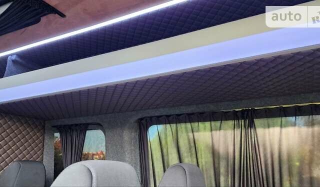 Белый Мерседес Sprinter, объемом двигателя 2.2 л и пробегом 300 тыс. км за 36700 $, фото 67 на Automoto.ua