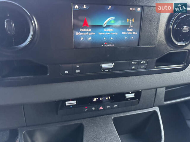 Белый Мерседес Sprinter, объемом двигателя 2.14 л и пробегом 152 тыс. км за 30000 $, фото 14 на Automoto.ua