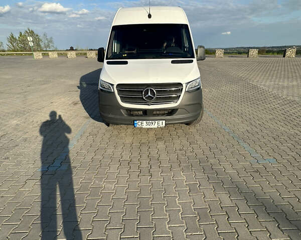 Белый Мерседес Sprinter, объемом двигателя 0 л и пробегом 750 тыс. км за 35000 $, фото 3 на Automoto.ua