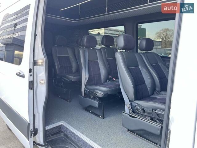 Білий Мерседес Sprinter, об'ємом двигуна 2.1 л та пробігом 293 тис. км за 29500 $, фото 20 на Automoto.ua