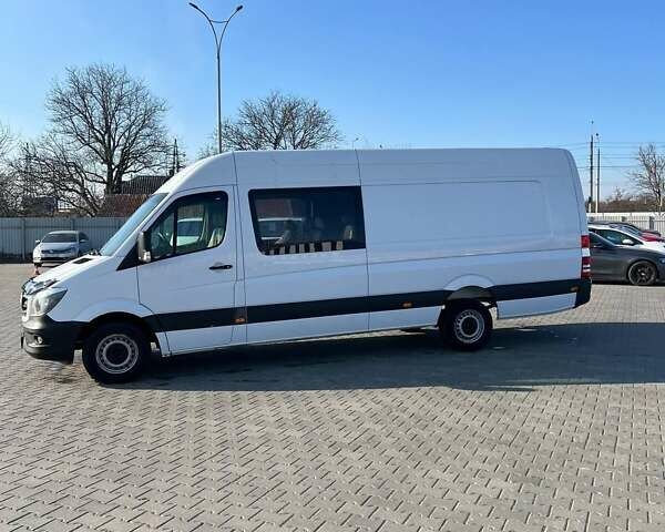 Білий Мерседес Sprinter, об'ємом двигуна 0 л та пробігом 247 тис. км за 37000 $, фото 4 на Automoto.ua