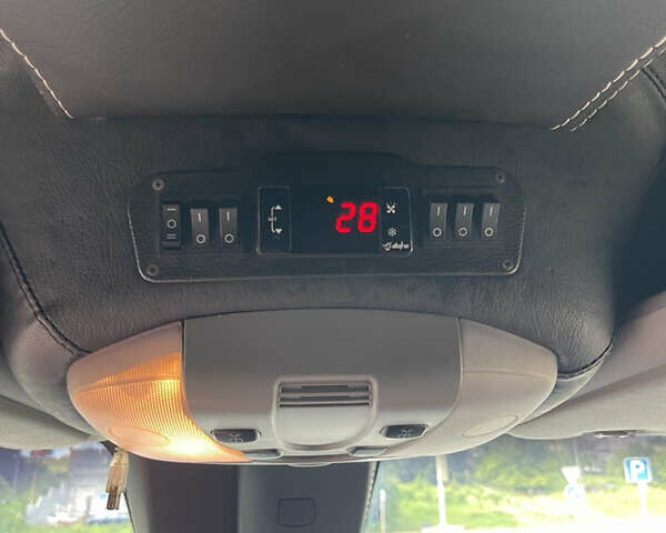 Белый Мерседес Sprinter, объемом двигателя 2.2 л и пробегом 333 тыс. км за 29000 $, фото 42 на Automoto.ua