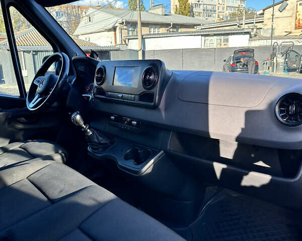 Мерседес Sprinter 2018 в Николаеве на Automoto.ua Белый Мерседес Sprinter, объемом двигателя 2.2 л и пробегом 436 тыс. км за 28500 $, фото 13 на Automoto.ua