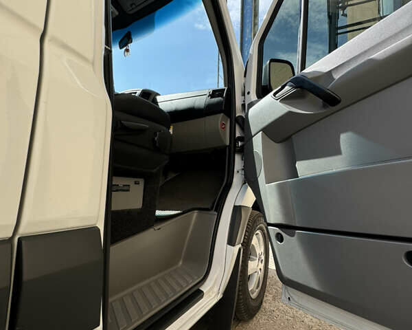 Мерседес Sprinter 2018 в Николаеве на Automoto.ua Белый Мерседес Sprinter, объемом двигателя 3 л и пробегом 250 тыс. км за 37000 $, фото 25 на Automoto.ua