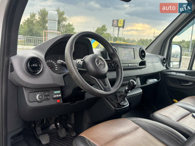 Белый Мерседес Sprinter, объемом двигателя 0 л и пробегом 700 тыс. км за 31000 $, фото 12 на Automoto.ua