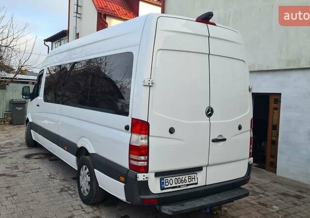 Белый Мерседес Sprinter, объемом двигателя 2.1 л и пробегом 495 тыс. км за 26999 $, фото 1 на Automoto.ua