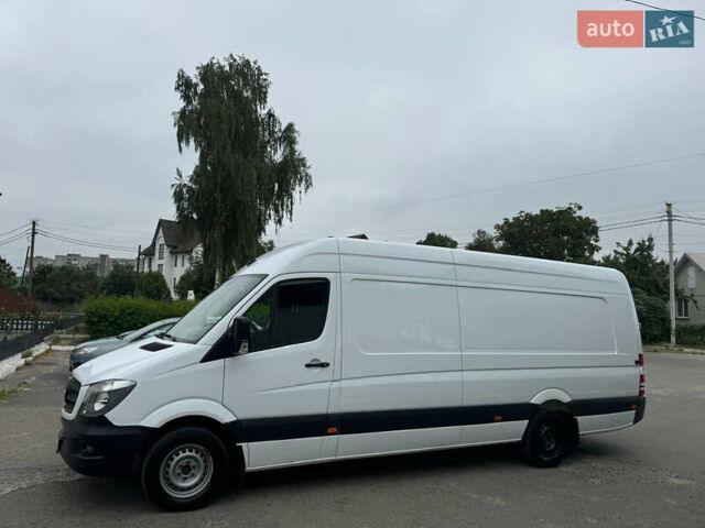 Белый Мерседес Sprinter, объемом двигателя 0 л и пробегом 390 тыс. км за 24300 $, фото 3 на Automoto.ua