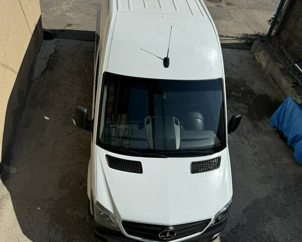 Мерседес Sprinter 2018 в Николаеве на Automoto.ua Белый Мерседес Sprinter, объемом двигателя 3 л и пробегом 250 тыс. км за 37000 $, фото 42 на Automoto.ua