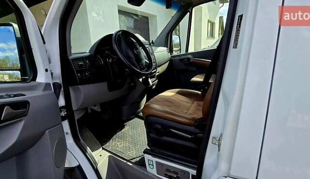 Белый Мерседес Sprinter, объемом двигателя 2.2 л и пробегом 633 тыс. км за 26500 $, фото 15 на Automoto.ua