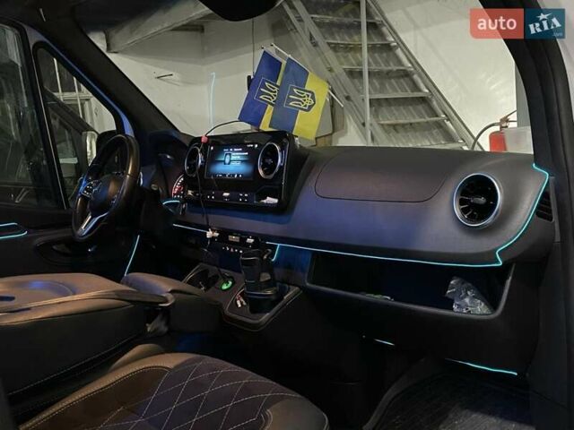 Белый Мерседес Sprinter, объемом двигателя 3 л и пробегом 509 тыс. км за 41500 $, фото 18 на Automoto.ua