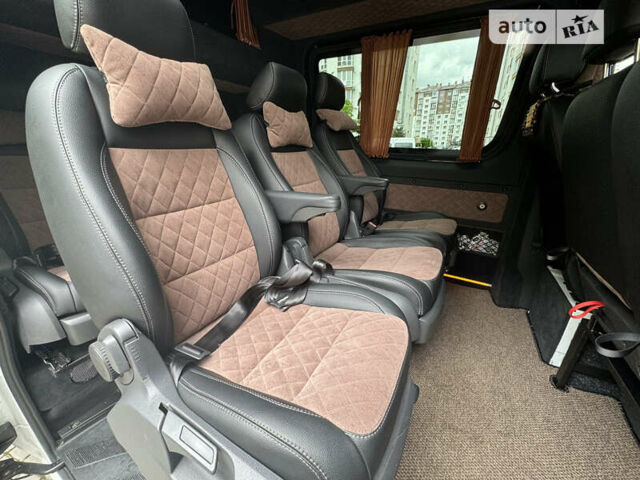 Білий Мерседес Sprinter, об'ємом двигуна 2.14 л та пробігом 180 тис. км за 40500 $, фото 31 на Automoto.ua