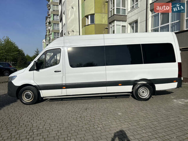 Белый Мерседес Sprinter, объемом двигателя 0 л и пробегом 380 тыс. км за 37700 $, фото 9 на Automoto.ua