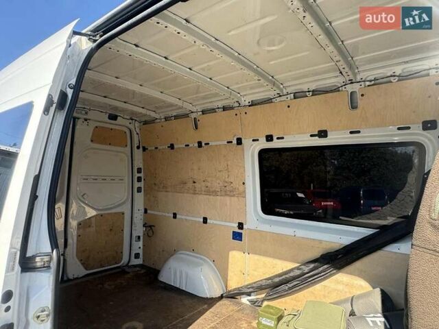 Белый Мерседес Sprinter, объемом двигателя 2.2 л и пробегом 180 тыс. км за 26500 $, фото 23 на Automoto.ua