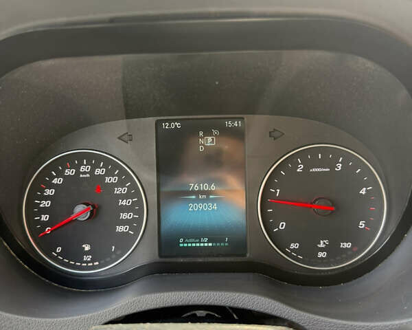 Белый Мерседес Sprinter, объемом двигателя 2.14 л и пробегом 209 тыс. км за 61800 $, фото 22 на Automoto.ua