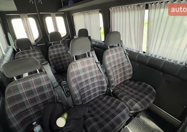 Белый Мерседес Sprinter, объемом двигателя 2.14 л и пробегом 230 тыс. км за 36000 $, фото 9 на Automoto.ua
