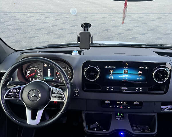 Белый Мерседес Sprinter, объемом двигателя 2.14 л и пробегом 470 тыс. км за 32999 $, фото 48 на Automoto.ua