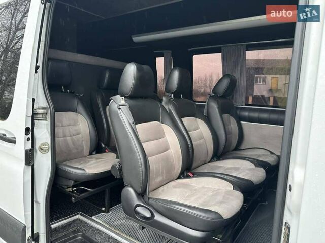 Белый Мерседес Sprinter, объемом двигателя 2.14 л и пробегом 275 тыс. км за 32600 $, фото 13 на Automoto.ua