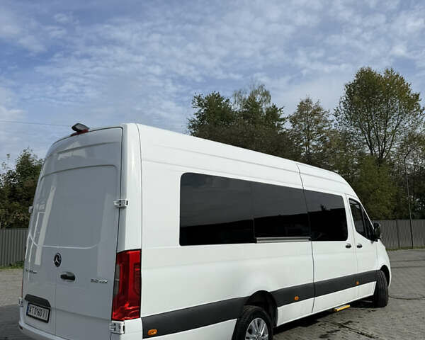 Белый Мерседес Sprinter, объемом двигателя 2.14 л и пробегом 209 тыс. км за 64800 $, фото 12 на Automoto.ua