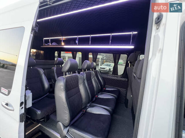 Белый Мерседес Sprinter, объемом двигателя 2.14 л и пробегом 470 тыс. км за 32999 $, фото 76 на Automoto.ua