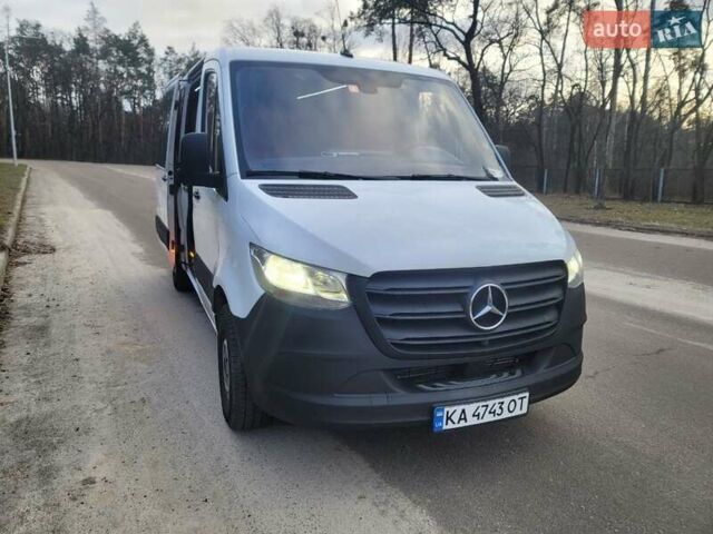 Белый Мерседес Sprinter, объемом двигателя 2.14 л и пробегом 250 тыс. км за 25000 $, фото 6 на Automoto.ua