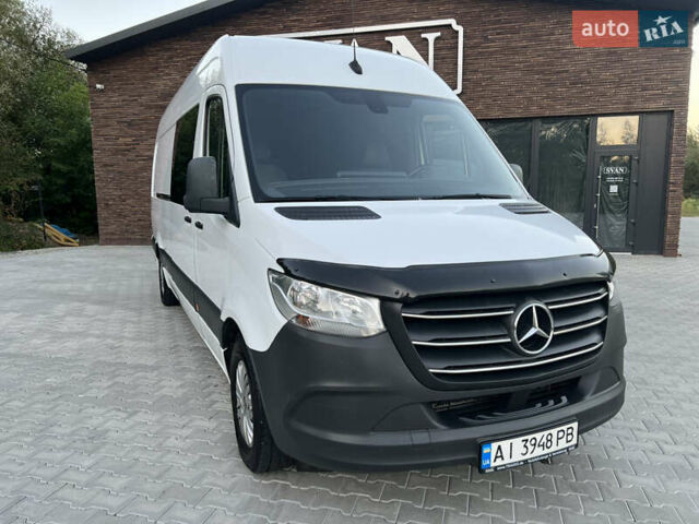 Белый Мерседес Sprinter, объемом двигателя 2.1 л и пробегом 450 тыс. км за 32300 $, фото 2 на Automoto.ua