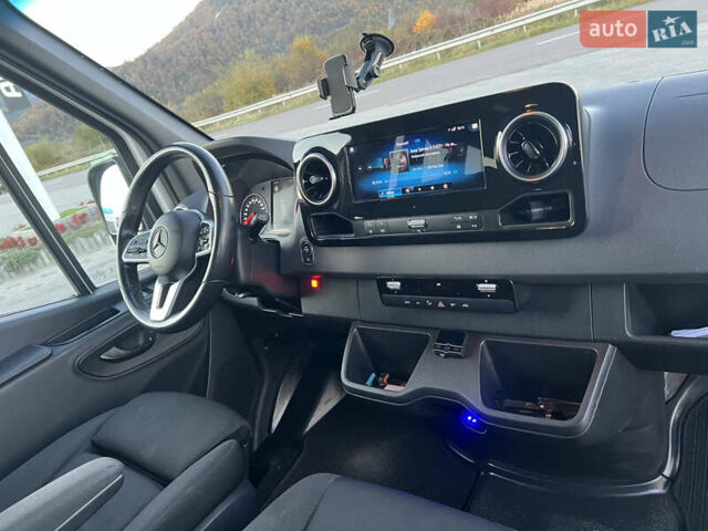 Белый Мерседес Sprinter, объемом двигателя 2.14 л и пробегом 470 тыс. км за 32999 $, фото 61 на Automoto.ua