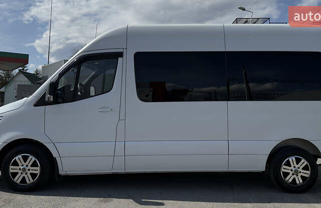 Белый Мерседес Sprinter, объемом двигателя 2.14 л и пробегом 210 тыс. км за 38000 $, фото 7 на Automoto.ua
