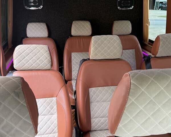 Білий Мерседес Sprinter, об'ємом двигуна 2.14 л та пробігом 236 тис. км за 29800 $, фото 8 на Automoto.ua
